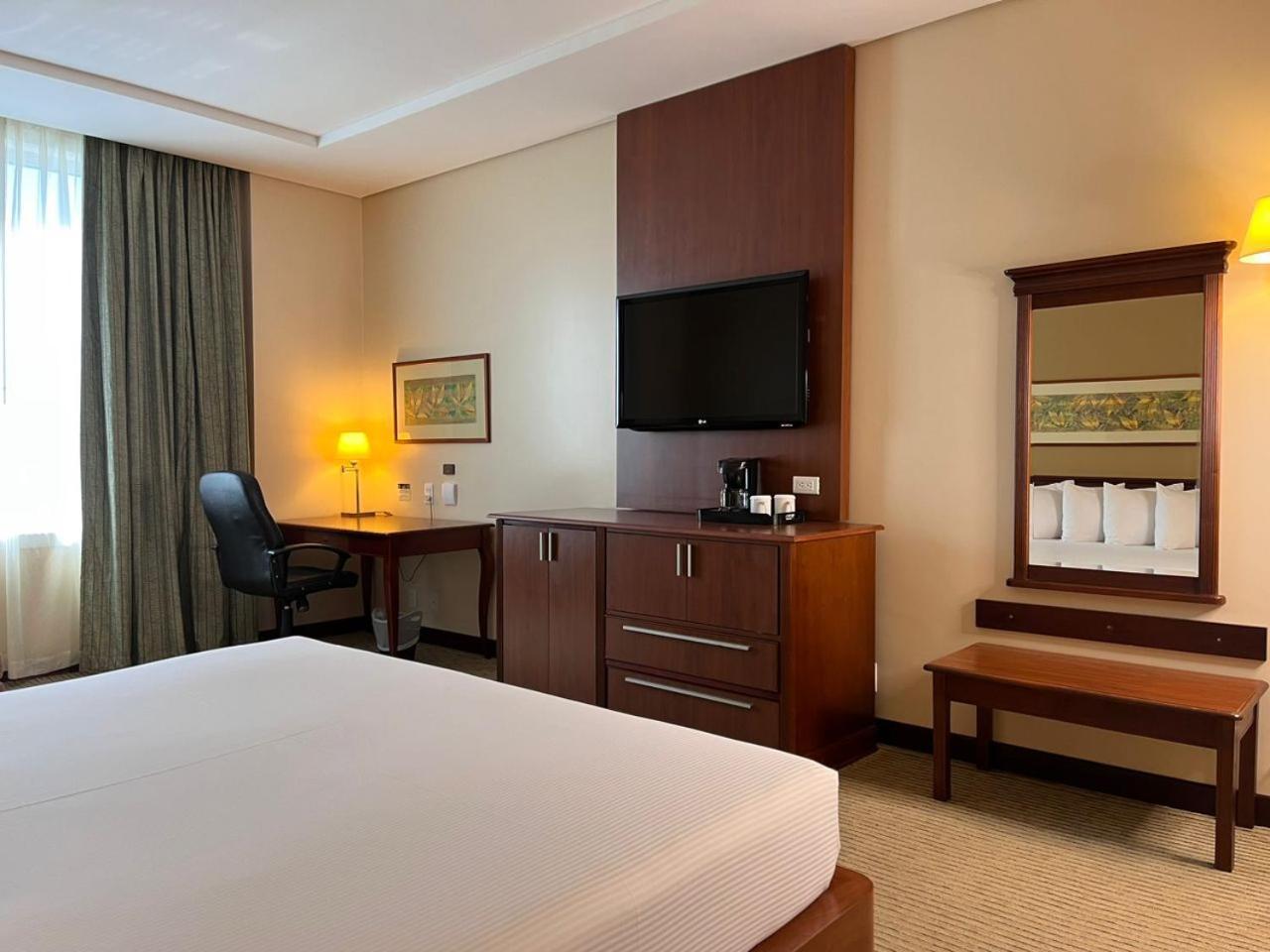 Eurobuilding Express Maracay Hotell Exteriör bild